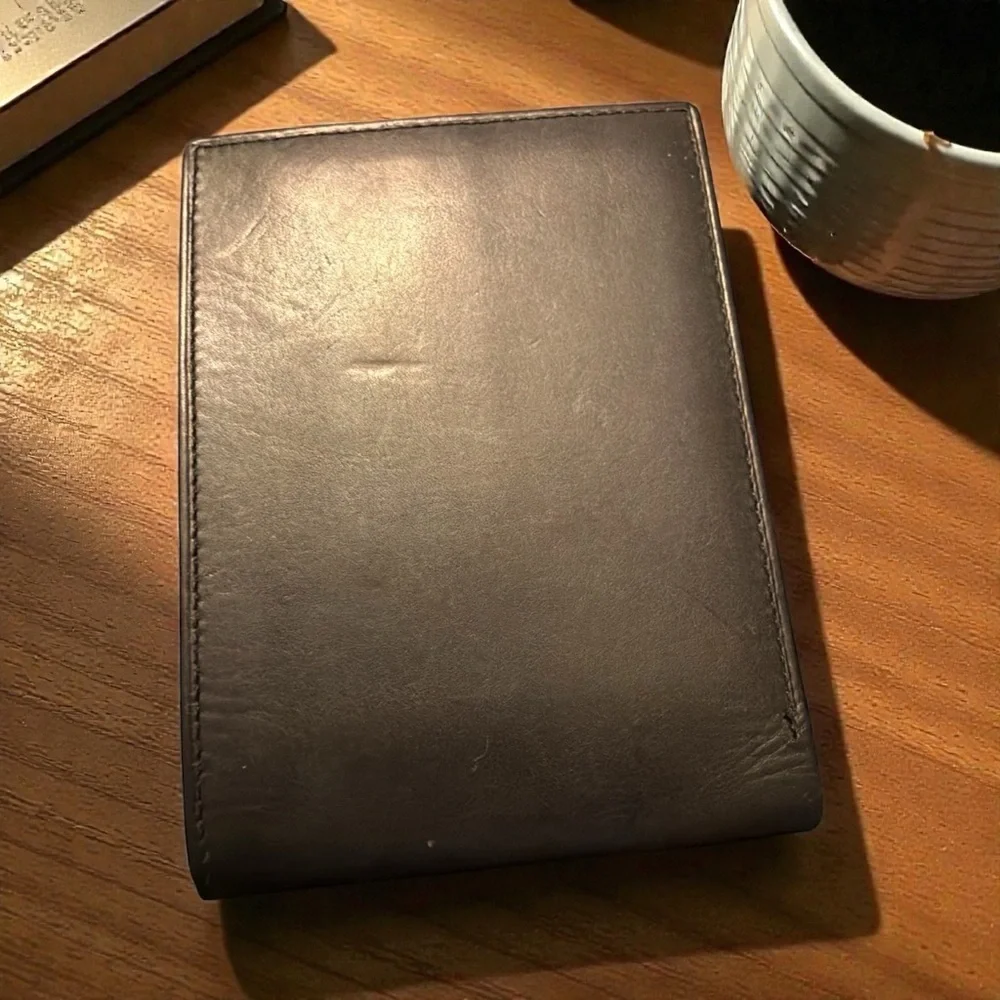 Hillman’s Black Top-Grain Leather Men’s Wallet  New Unused Bifold Classic Style